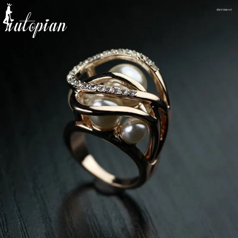 Klusterringar italina rigant juveler imitation pärla ring med österrikisk kristall toppkvalitet tappar inte färg en#rg96353
