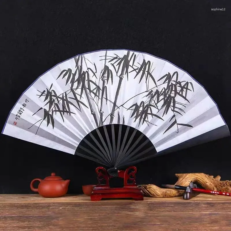 Decoratieve beeldjes Handgemaakte Silk Men's Folding Fan Chinese stijl Landschap Outdoor Travel Portable Bamboo Huishoudelijk Huisdagelijk handwerk