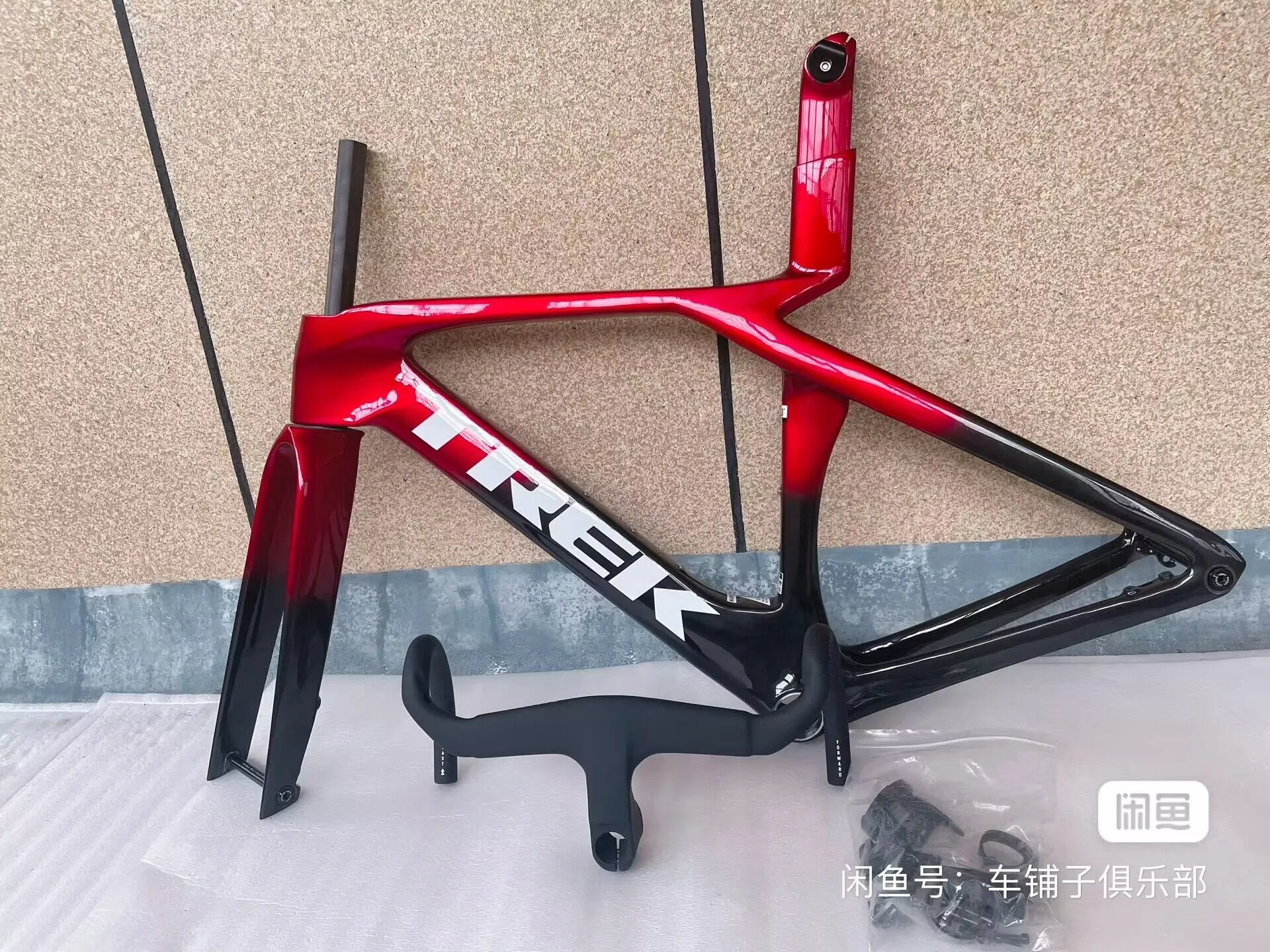 T1000 carbon bike frameset t47 full carbon fiber disc cycling frames red black ud glossy gen 7 bike frame+seatpost+handlebar+fork+ headset 50 52 54 5 58cm in stock