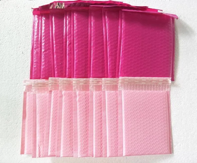 25PCSlot Lichtroze roze roze Poly Bubble Mailer Enveloppen Gevoteerde posttas Zelfafdichting voor cadeaupakket8419422