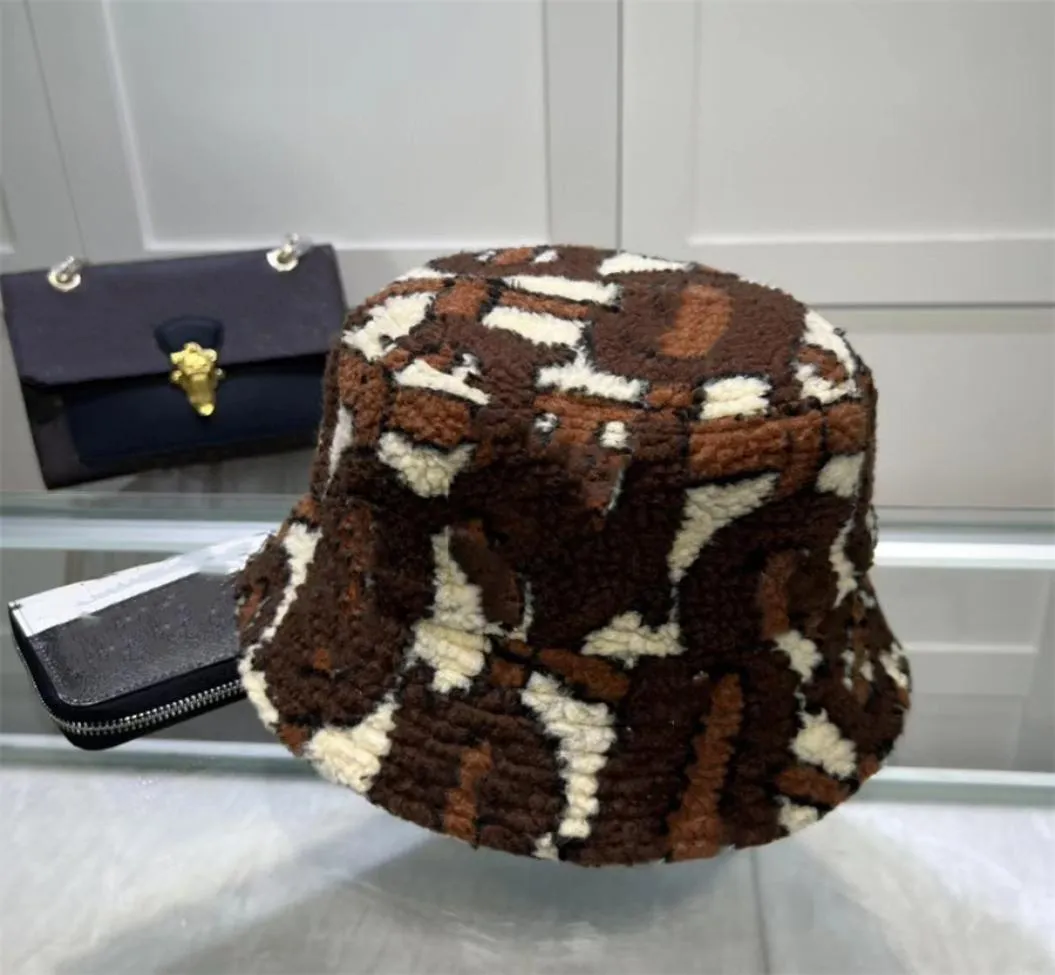 Designer Bucket Hat Winter Cashmere for Men Woman Wool Fisherman chapeaux Unisexe Patchwork Lettres Luxury Outdoor Casual Sun Visor Cap9086436