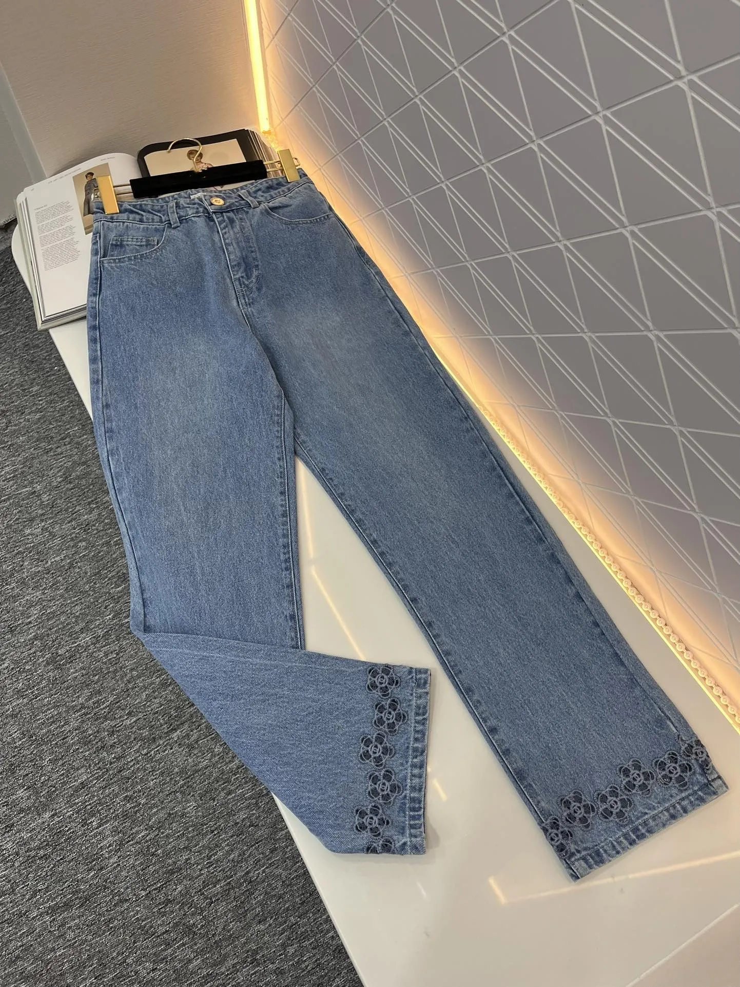 Designer Jeans 2024 Nieuwe Spring Summer Fashion Panel Merk Same Style broek Luxe damesbroek 0512-5