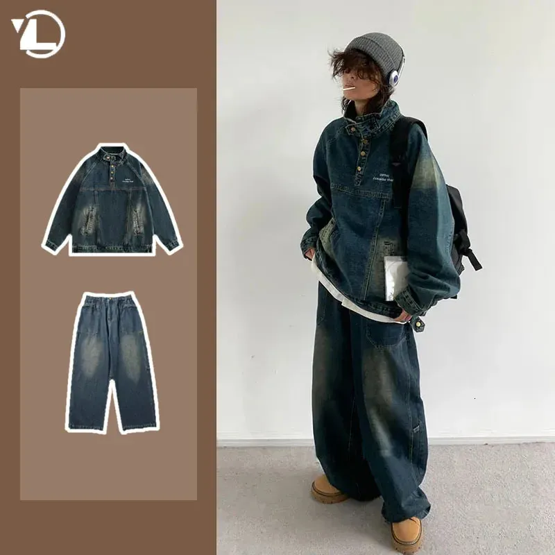 Hip Hop Street Denim Set Men Vintage Stand Collar lavé Denim Pulloverharajuku Jeans de jambe large 2 pièces Coup de couple 240429