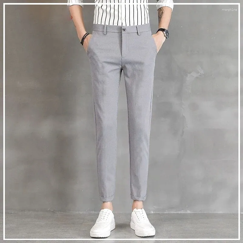 Pantalon masculin 2024 Printemps et été coréen Businet Fashion Casual High Pocket Slim Fit Couleur solide Small Pied