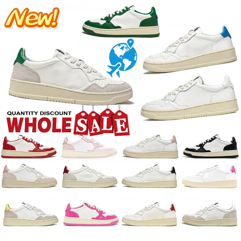 2024 Designer Fashion Women Casual Shoes Vintage Trainer Lace-Up Luxury Sneakers Non-Slip Outdoor Green Leather Friction Resistance Shoes Storlek 35-42