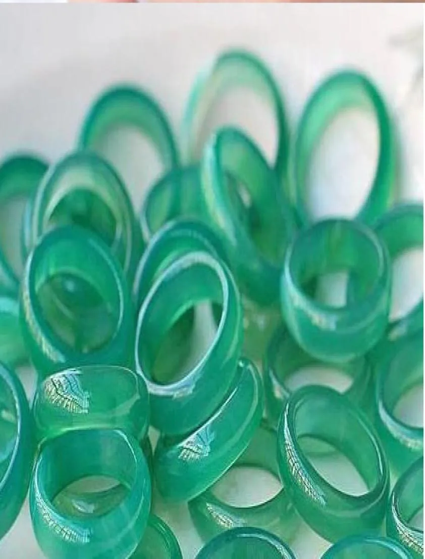 Modelos de casais de anel de ágata natural homens e mulheres jogadores anel de calcedonia verde jade ring1582825