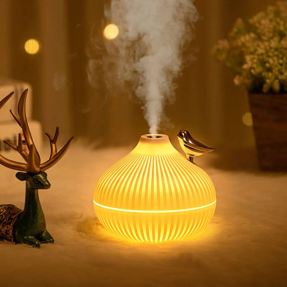 Creative Onion Humidifier Office Home Mute Bedside Romantic Air Water Supplement Spray Dual Color Temperature Atmosphere Night Light