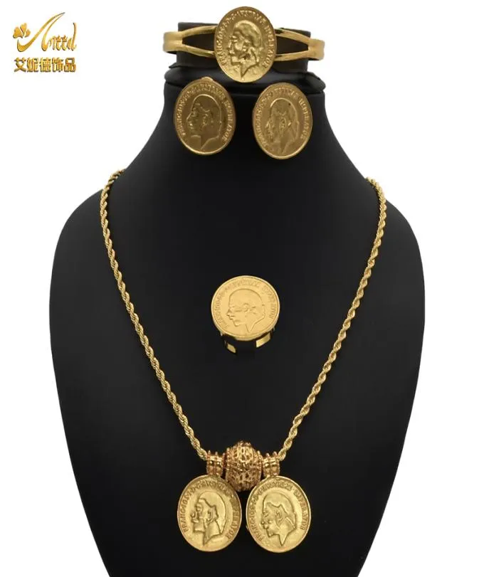 Conjunto de jóias Conjuntos de ouvido de noiva africanos mulheres indianas de ouro indiano de jóias colar de jóias Bracelete egípcia Designer5791106