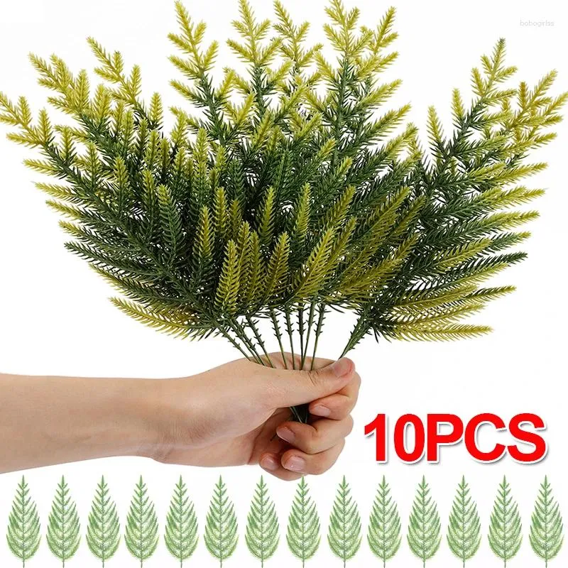 Flores decorativas 10/1pcs Plantas artificiais Plástico Pinheiro Pinheiro Grass Bunco de casamento Fake Bridal Bouquet Tree Christmas Tree Gifts Decors 2024