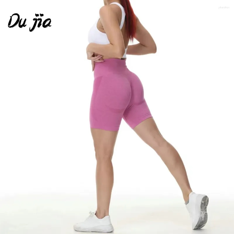 Shorts actifs 2024 Smile Shape Hip Women Sports Yoga Sexy Running Samless Hight Hight Push Up Workout Bicker Fitness Gym