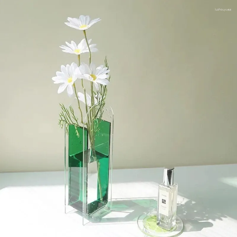 花瓶幾何学的な透明なアクリル花瓶の植木鉢容器装飾飾り飾り春祭りパーティーY5GB