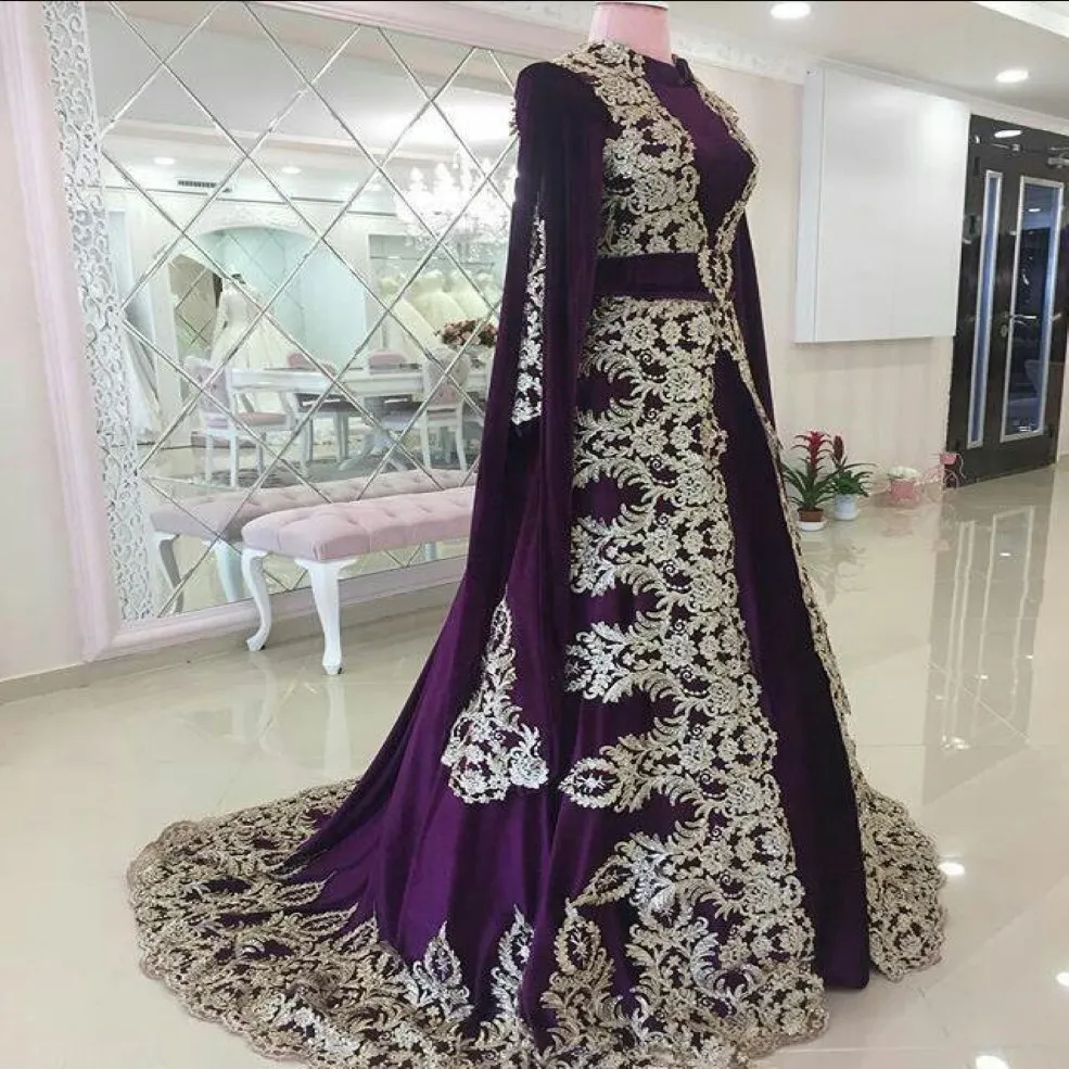 Robes de soirée marocaine Caftan avec appliques Lace Lace Elegant Dubai Abaya Arabe Purple Robes de soirée