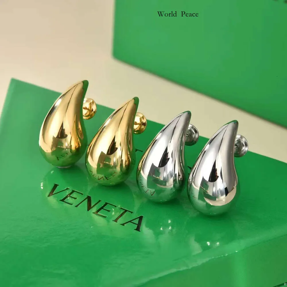 Botteg Venetas Tasarımcı Drop Tasarımcı Takı Küpe Kadınlar Van Altın Kaplama Çember Üçgen Moda Mektupları ile Parlak Işık Bölüm 677 için Retro Kişilik Sapı