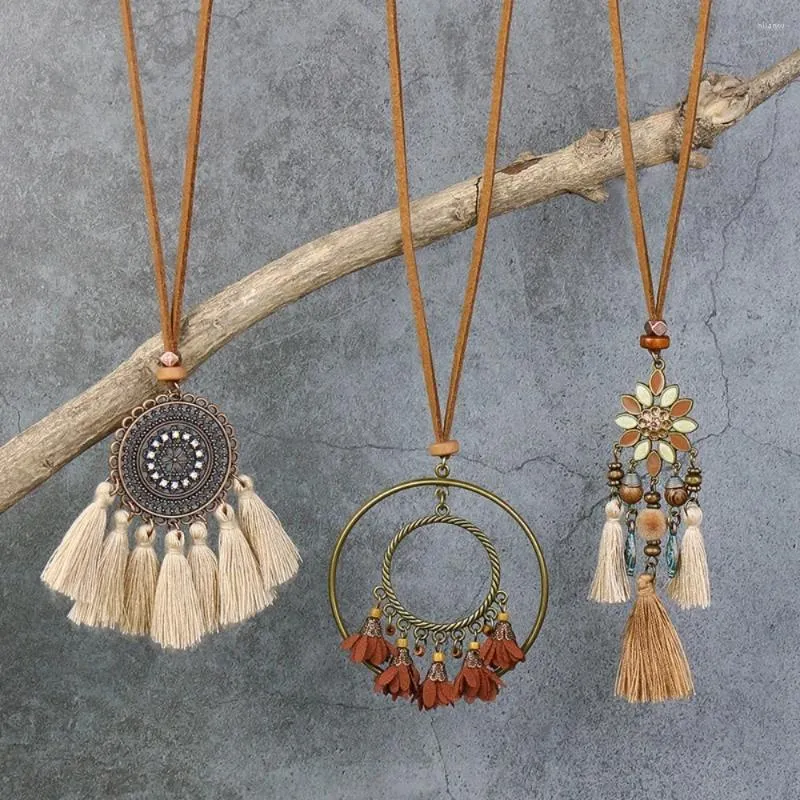 Chaines Boho Collier Long Pild à frotte ethnique Fleur Rétro Fleur Pendre Chaîne Pull Tull Travel Travel Daily Bijoux