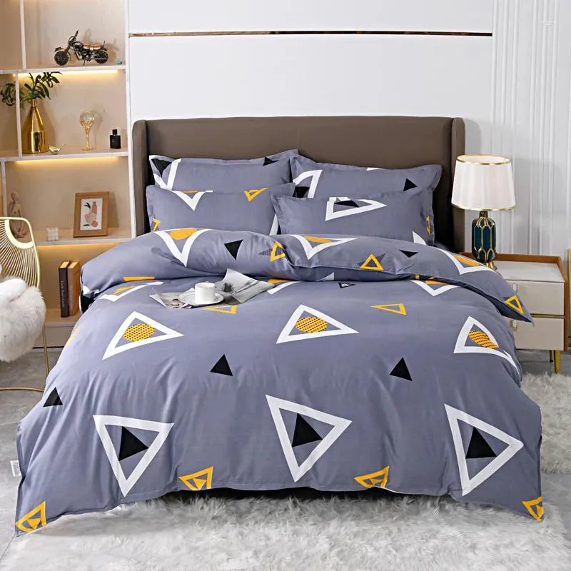 Yatak takımları modern geometrik yorgan kapağı seti İkiz Kral Üçgen 3 PCS Mikrofiber Yastık
