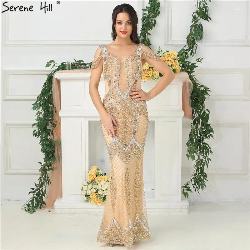 Partykleider Gold Dubai Design V-Ausschnitt Luxus Abend Diamant Perlen sexy High-End-Kleider 2024 Serene Hill La6668