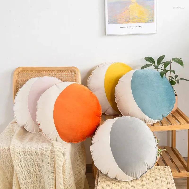 Round throw pillow covers online