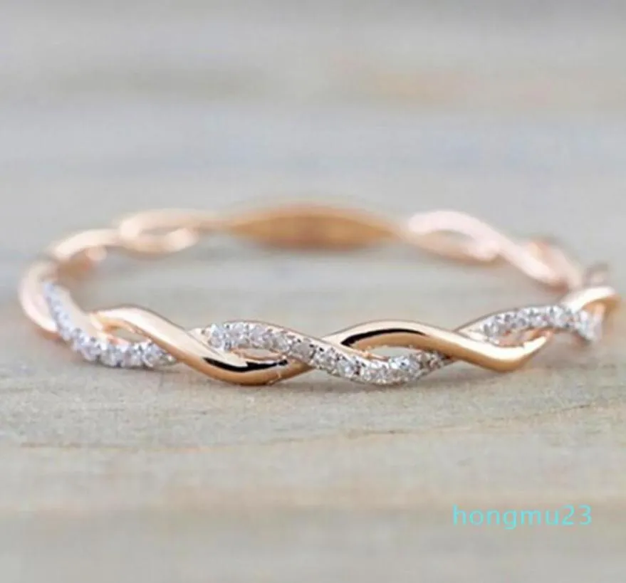 Anéis de casamento Jóias Novo estilo anéis de diamante redondos para mulheres finas coloras de ouro rosa empilhamento em aço inoxidável8368326