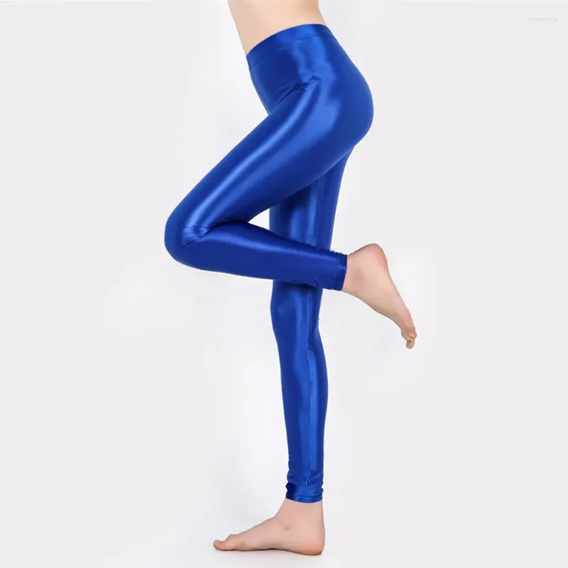 Frauen Socken Frauen glänzende Yogahosen Hose plus Größe ölige glänzende Strumpfhosen Satin Glitzer hoher Taillenstrümpfe Strumpfhosen Training Sport Leggings