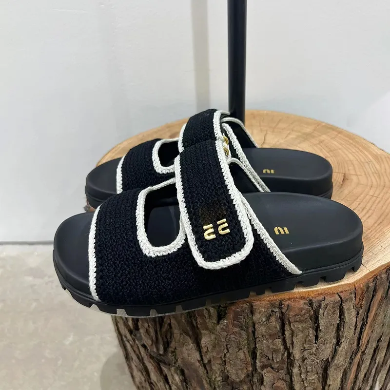 Designer Slippers Femme Sandales en cuir de vache, Summer Cool Fashion Paille tissée Sport Place Flip Flips Slippers Gladiator Printor Denim Black Fisherman Shoe, 35-41