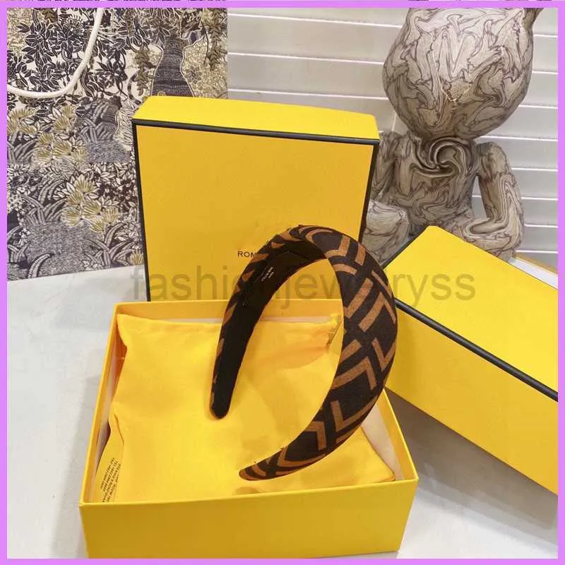 Concepteur bandeau accessoires de créateurs Hoops F Letters Headwrap Femme Brown Headraps Luxurys Designers Bijoux D221126F