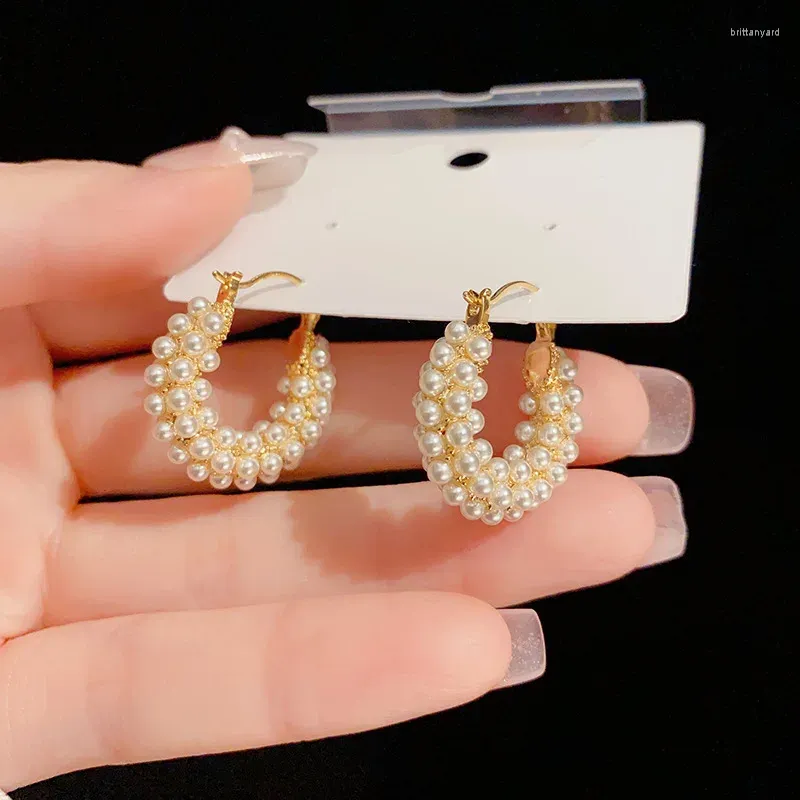 Hoop oorbellen Koreaanse stijl Lichte luxe voortreffelijke elegante imitatie Pearl Ronde Earring Trendy Niche Design Festival Party Accessoires