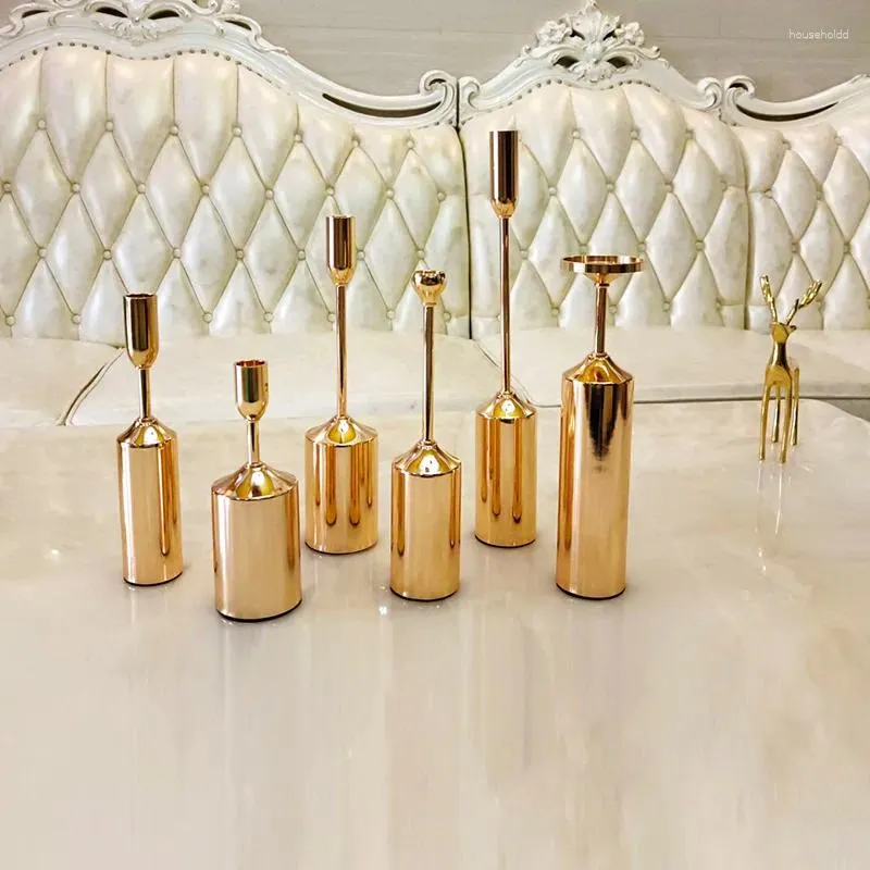 Candle Holders Metal Stand Gold Candlestick Light Romantic Wedding Atmosphere Dinner Table Copper Figurine Kandelaar Goud