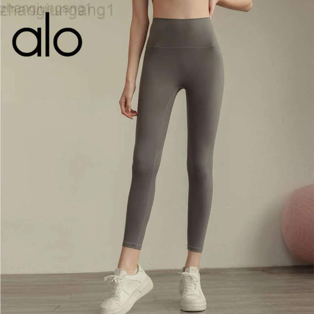 Desginer Als Yoga Aloe Pant Leggings Suit with Raised Waist Peach Buttocks Tight Fitting Fitness Womens Quick Drying Running Sports Suede Pants