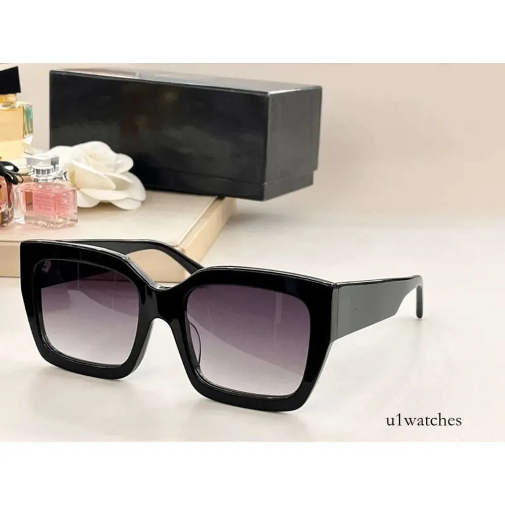 Sunglasses For Men Women Retro Eyewear ATTICO SELMA Designers Style Anti-Ultraviolet Full Frame Random Box