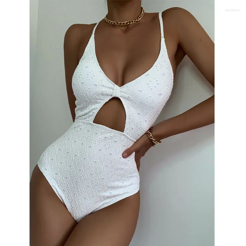 Swimwear Women 2024 Fashion Femmes Bikini Couleur solide Swimsuit Sexy Sexy One-Piece Spring