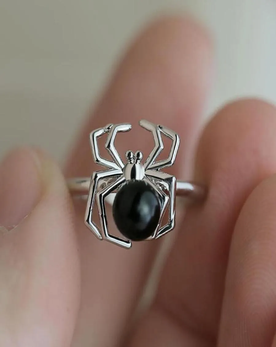 2022 Animal Ring Funny Black Tummy Spider Halloween Present Finger Rings For BoysGirls Creative Jewelry Ring Drop20807026169510