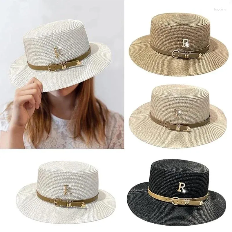 Berets zomerzon hoed Flat Top Straw Hats For Women Metal R Letter Fashionable Beach Females Travel Holidays Boater
