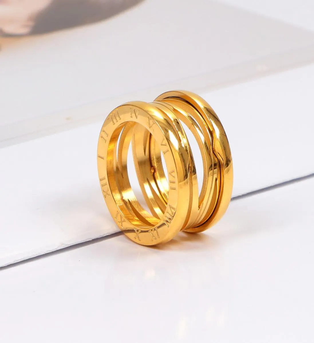 Designer Style Quality Luxury Fashion Jewelry Par Love Ring 925S Ceramic 23 Män och kvinnor Spring Rings Letter B7661934