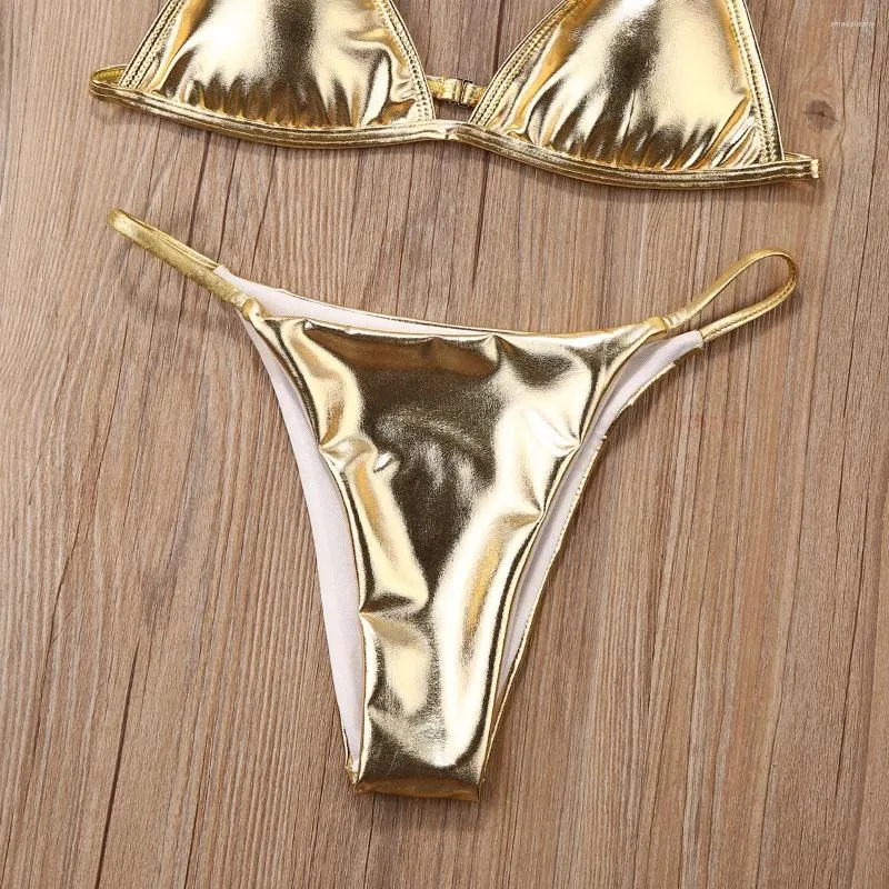 Frauen Badebekleidung Frauen Dreieck Bikini Sets glänzen Gold BH zweiteilige sexy Badeanzug String -Side Badeanzug