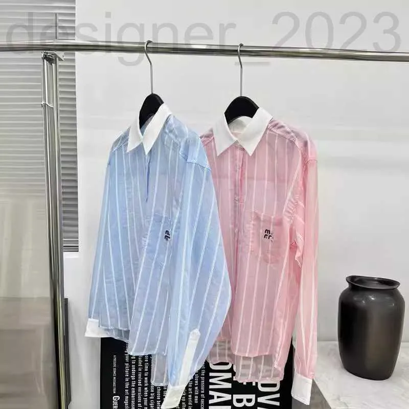 Bloups feminina camisas designer Spring Summer Summer Moda e estilo casual Contraste Bordado Bordado Bordável Flip Colar Sun Protection Casaco para mulheres