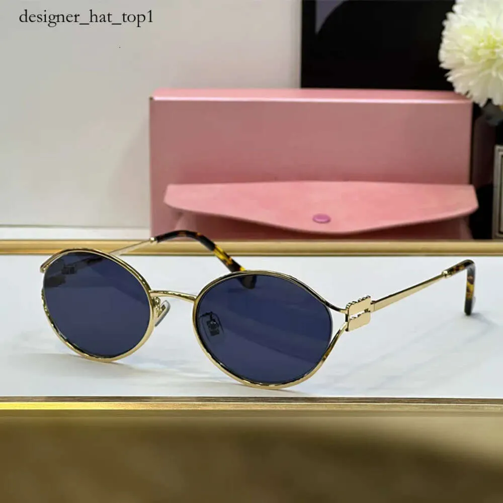 Mui Mui For Womens Designer Luxury Luxury Sungasses Fashion Fashion Oval Sun rétro Small Round Outdoors Sunshade Sun Glasse