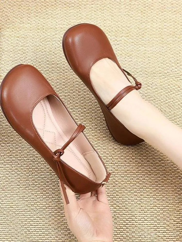 Scarpe casual francese Vintage Mary Jane Donne Pure Colore Pure Causal Sweet Flats Female Round Toe Fashion Corean 2024 Summer