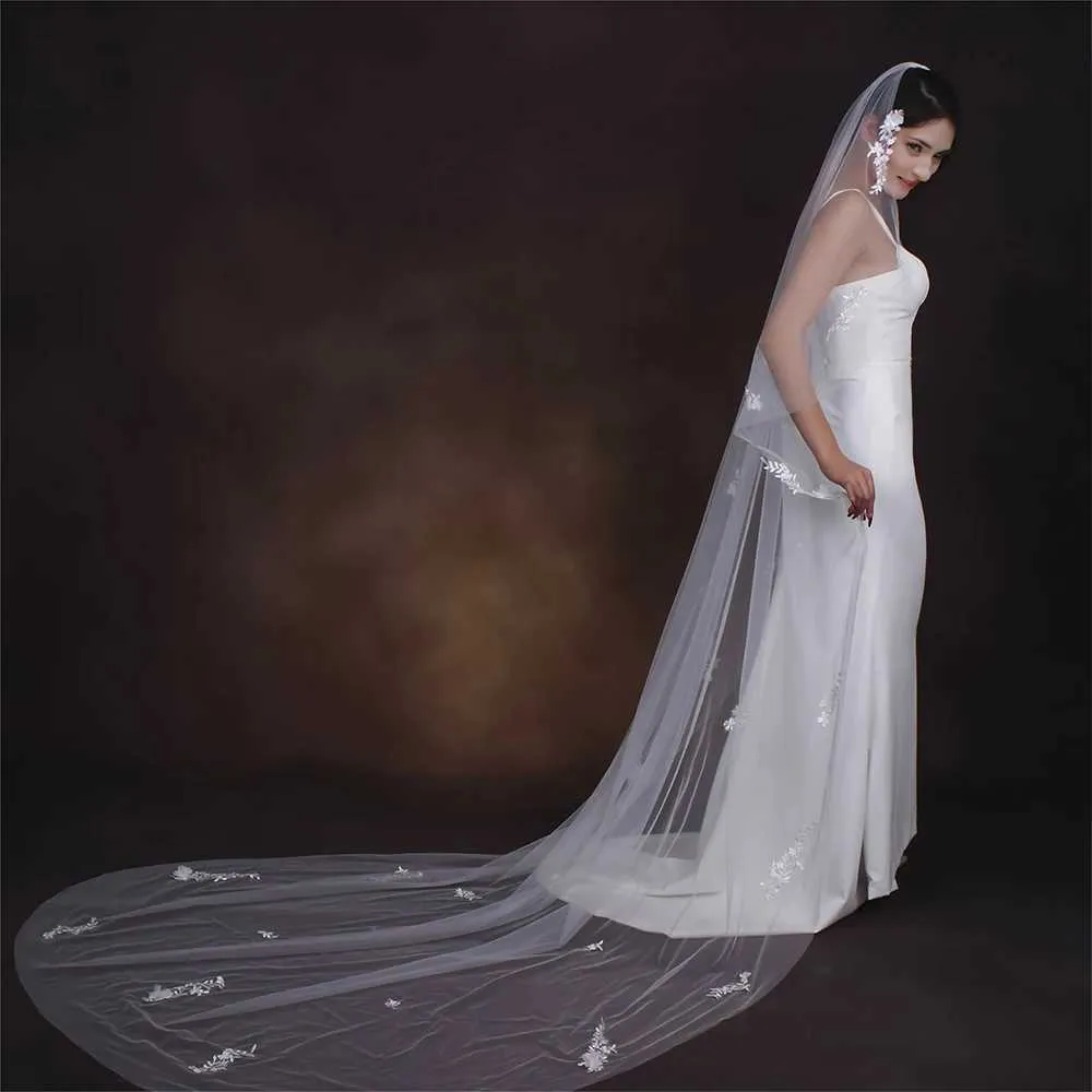 Haarschmuck Eleganter Spitzen-Hochzeitsschleier mit Perlen 3D-Blume Lange Kathedrale Weiche Brautillusion mit Kamm Brautzubehör_voghion.com