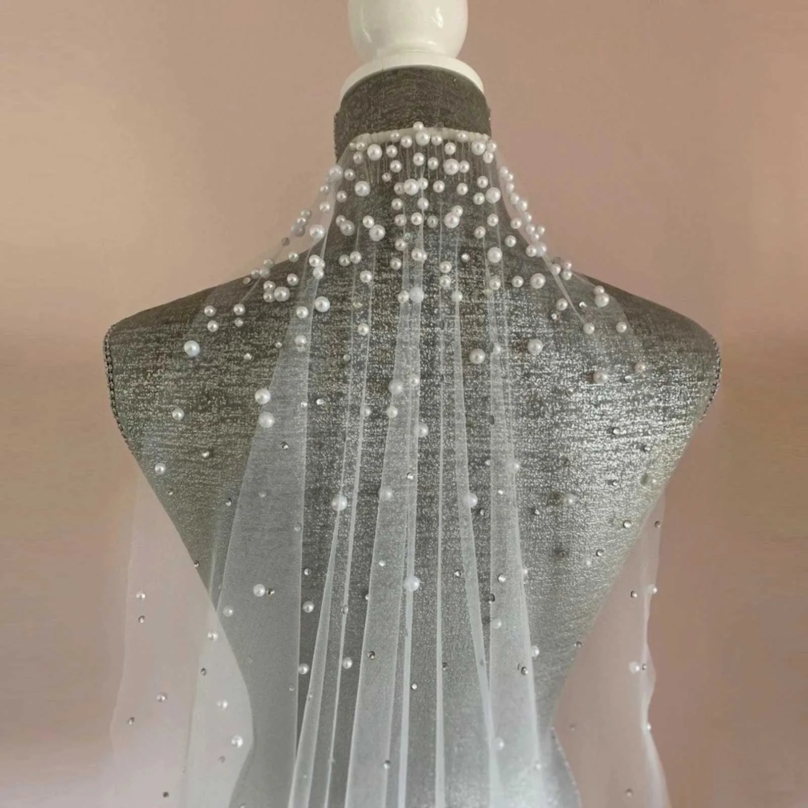 Schmuck V135 Kurze Perlen Brautschleier 1 Ebenen Strass Schleier Hochzeit Haarschmuck für Bräute Fingertip Länge_voghion.com