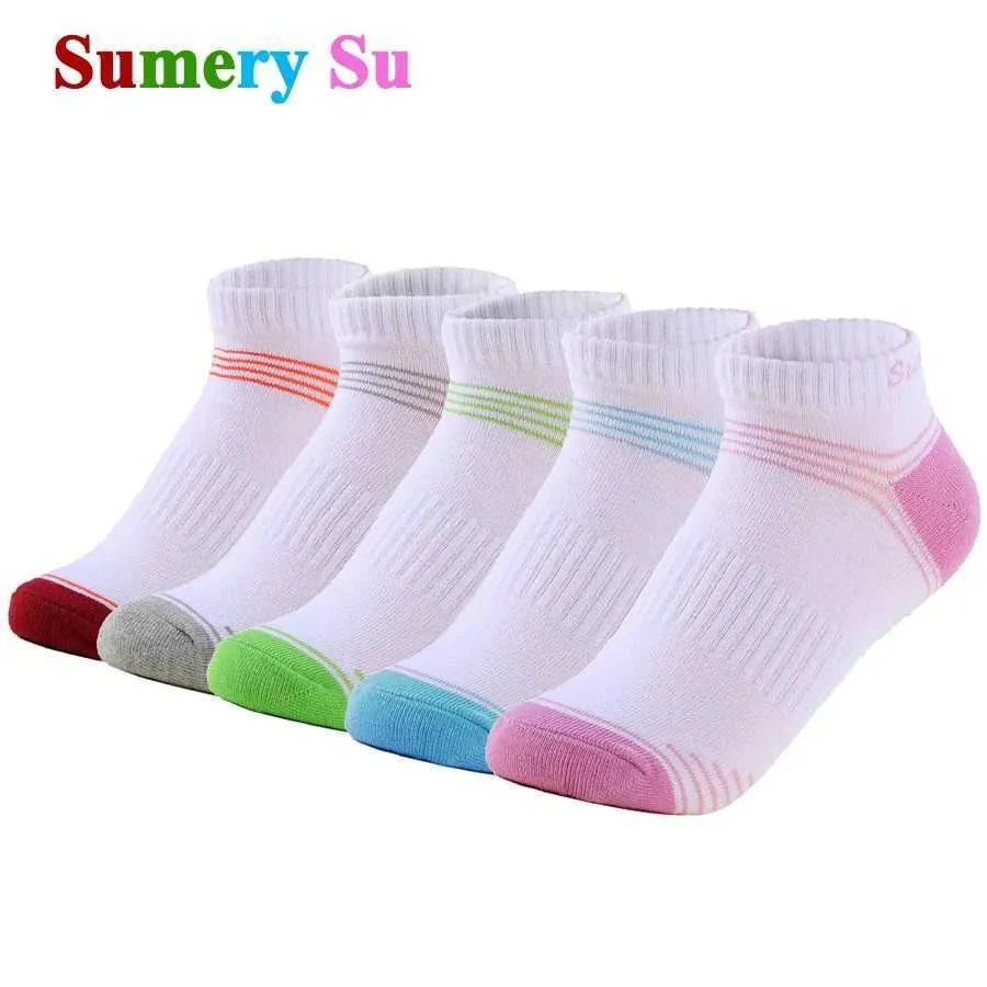 Kids Socks 5 pairs/batch of running socks for women casual outdoor travel cute colorful stripes sports white short cotton socks for girls gifts in 5 colors d240513