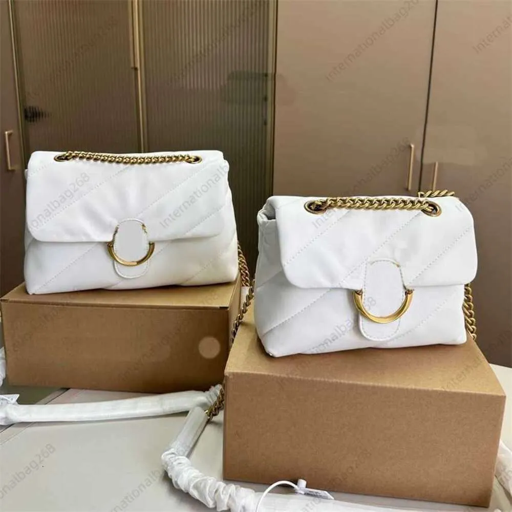 Chic Piko Swallow Sacs Sacs de femmes Chaîne Chaîne de luxe Sacs de boballe Sac de créateur carré Femmes de haute qualité en cuir sacs Mobile Phone Mobile Purse Wallet 230915