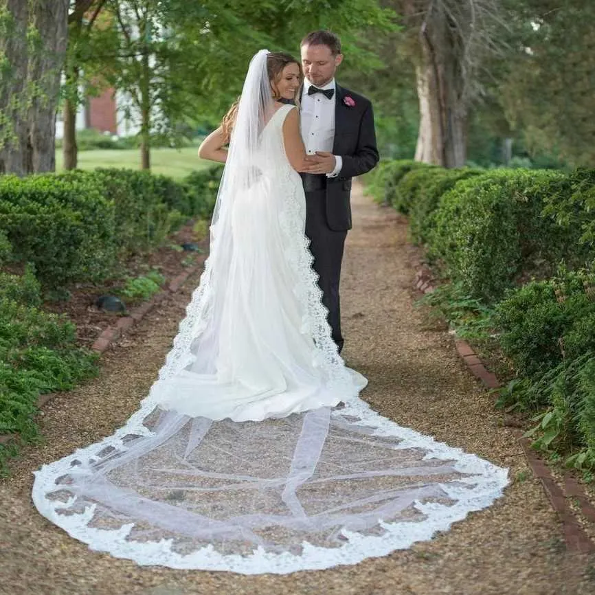 Hair Jewelry New 1T Cathedral Long Lace Edge Wedding Veil One Tier Bride Veils Bridal Accessories long with comb bridal_ipsvogv.com