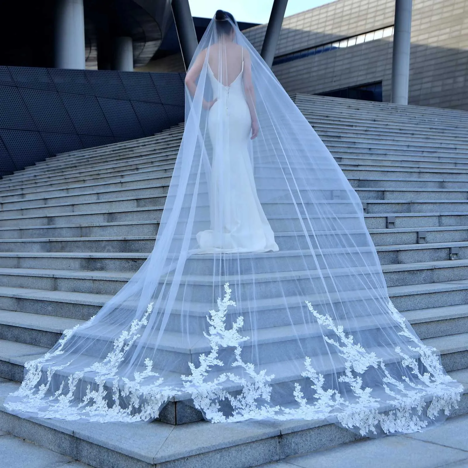 Hair Jewelry Wide Tree Vine Lace Patch Wedding Veil Long Cathedral Style Illusion 1 Tier with Comb Bridal Accessories_voghion.com