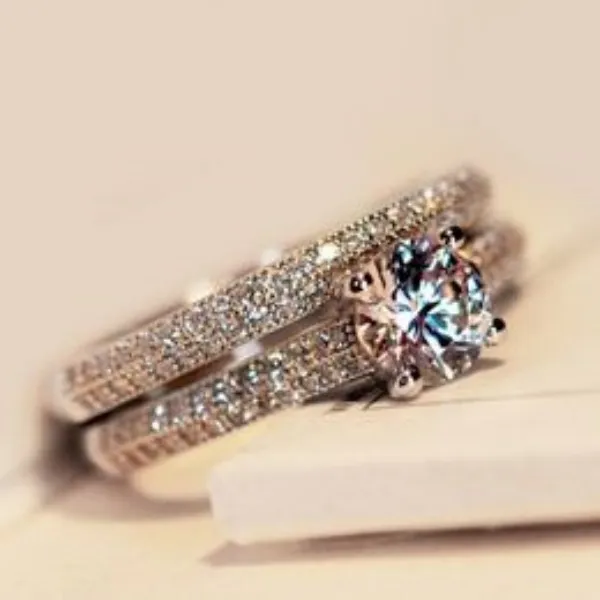 Bandoue de mariage de mode pour femmes 1ct cz diamant sterling sier féminine fiançailles anneau de doigt
