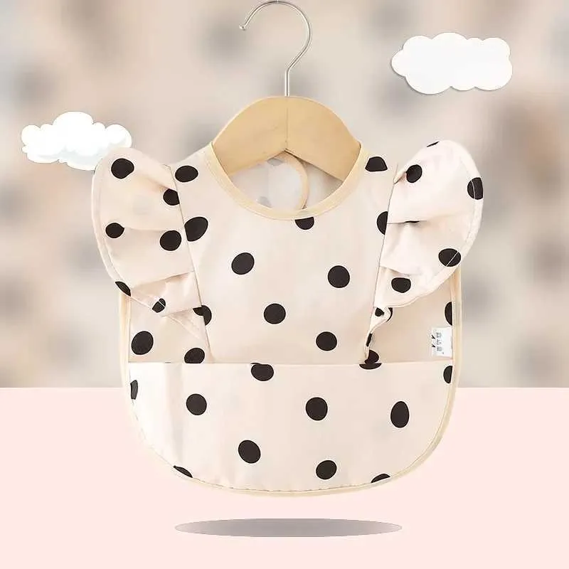 C0S4 Bibs Burp Tissu de burp Baby Saliva serviette imperméable Baby Bib Enfants Nourrissant Tapis Boys and Girls Preeted Cartoon Vêtements D240513