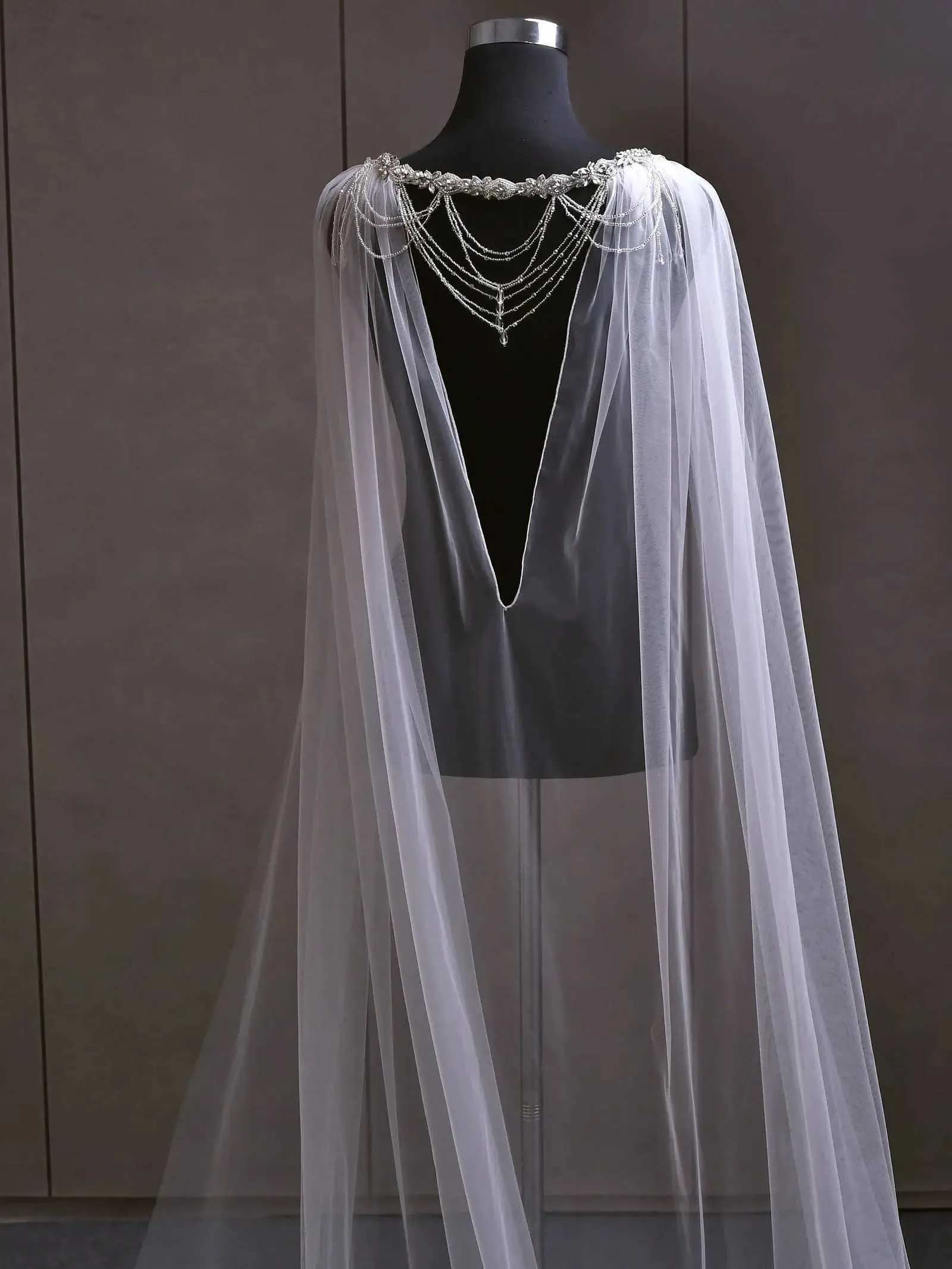 Gioielli per capelli Donna VG83 Mantello da sposa lungo cattedrale Mantelle Velo Accessori da sposa per la sposa Bolero Scialle da sera morbido_voghion.com