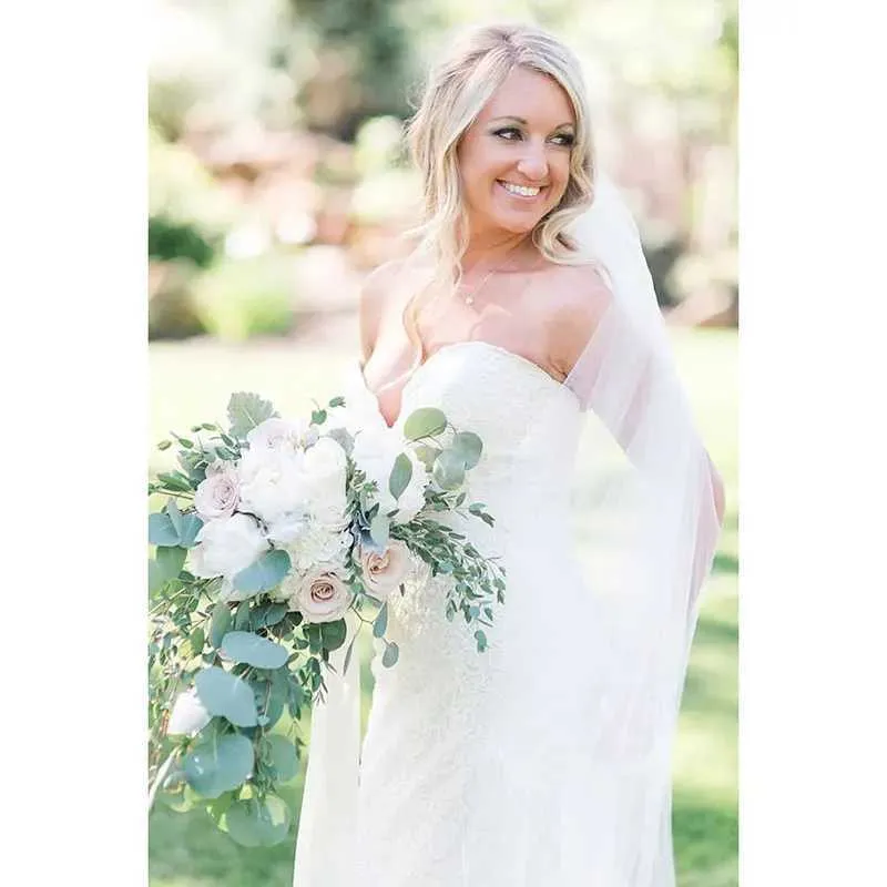 Gioielli per capelli Matrimonio elegante Classico Morbido illusione Tulle Lunghezza cattedrale Velo da sposa con pettine Veu De Noiva Longo_voghion.com