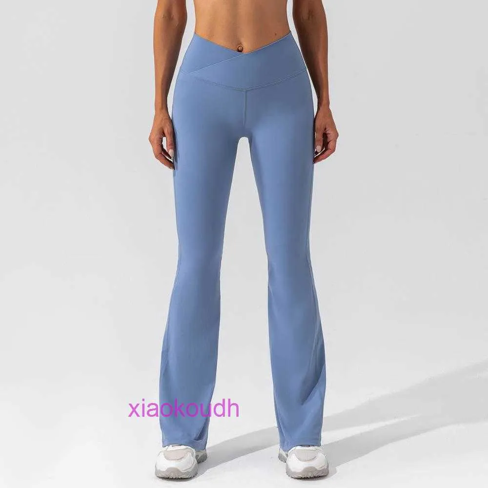 AAA Designer Lul Bekväm kvinnor Sport Yoga Pants Womens Vshaped High midje träning Fitness Budomen åtdragning och höftlyftformade enkelt