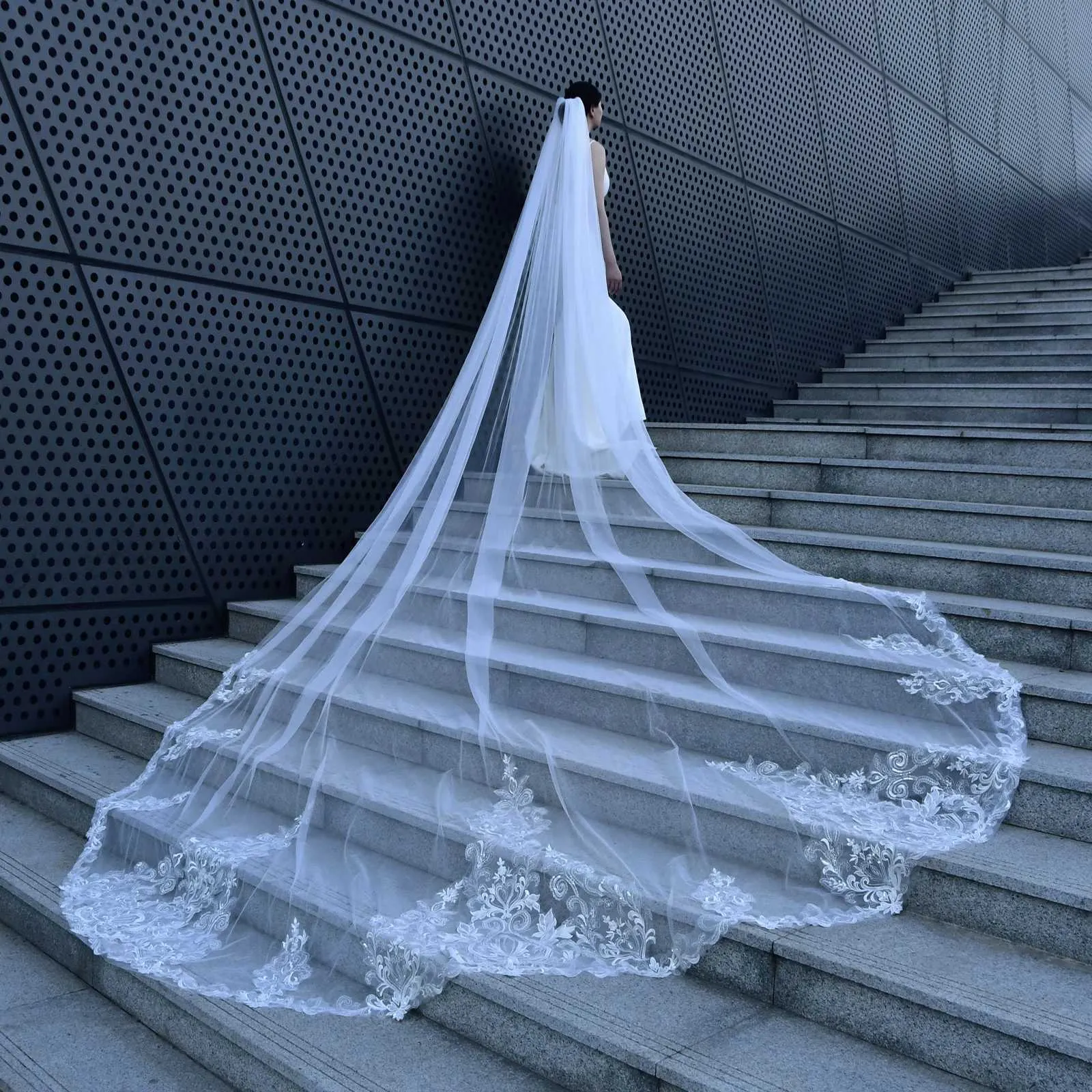 Gioielli per capelli Velo lungo da sposa a cattedrale Veli da sposa a 1 strato Applicazioni in pizzo Bordo Mantilla Accessori da sposa larghi per la sposa_voghion.com