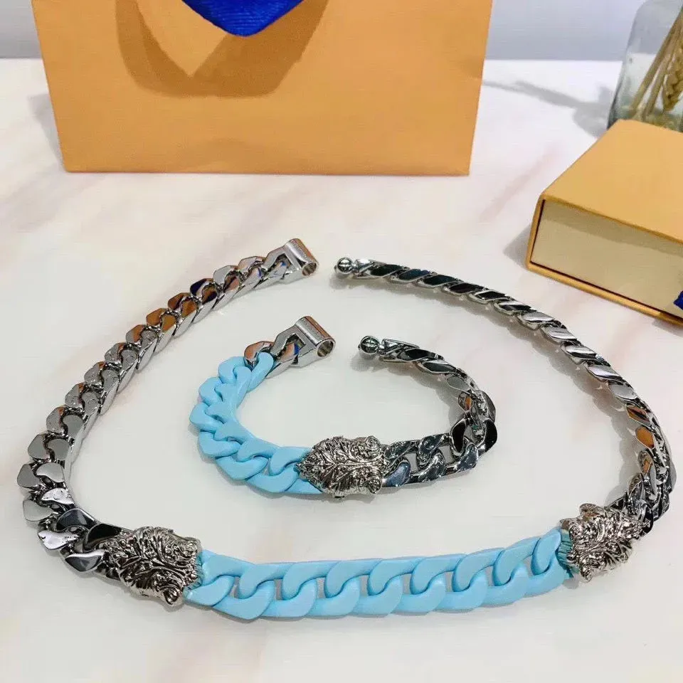Collier en émail bleu bracelet d'inscription et collier pour hommes et femmes Collier en acier en titane de haute qualité